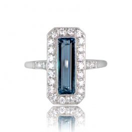Elongated Aquamarine Ring in Platinum TV 12063