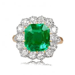 Emerald Diamond Ring Livingston Ring Top View