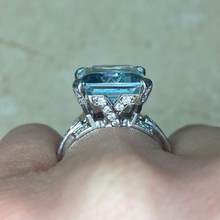 Prong Set Emerald Cut Natural Aquamarine Gemstone Ring 14097 F3