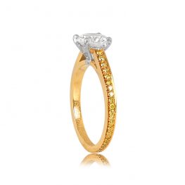 Graff Yellow Gold Round Brilliant Ring - Berkeley Ring