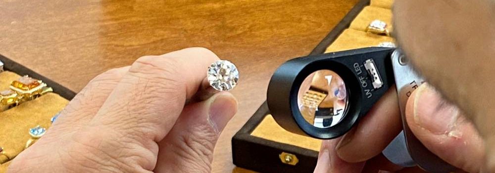 Diamond with Pinpoint Inclusions